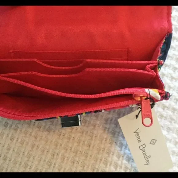 Vera Bradley Smartphone Wristlet Twilight Paisley - Picture 3 of 3